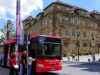 Stuttgart Tour Bus vor dem alten Schloß Stuttgart